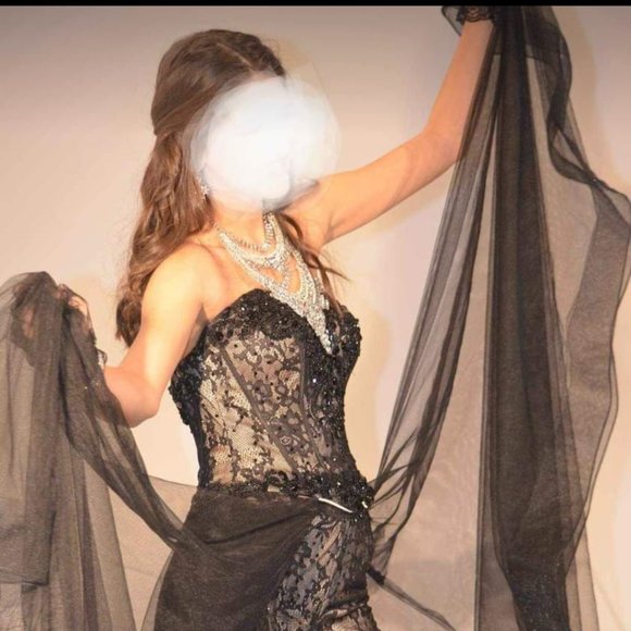 Macduggal - Picture 2 of 11